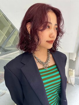 ノラギンザユー(NORA GINZA/U) 暖色カラーボルドーカラーワインレッド赤髪ボブレイヤーボブ