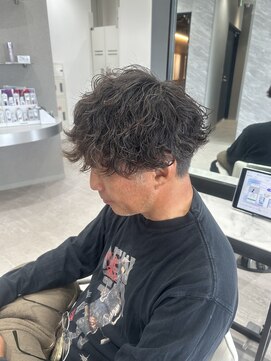 ルクス(Luxs) 【マッシュ×波巻きパーマ】