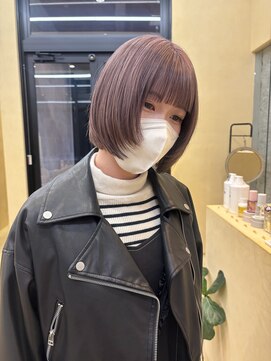 スニュウ(snuw) レイヤーボブインナーカラーマロンブラウンブリーチなし