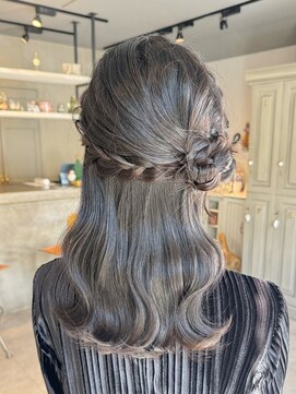 カシュカシュ 表参道(cache cache) くるみちゃんヘアシースルー前髪カットヘアアレンジヘアセット