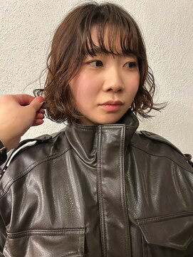 ニーム(nimes) hibico ボブパーマ×アッシュベージュ