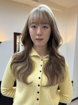 シクネ 新潟駅 万代(SHICUNE)&nbsp;【新潟駅前】ミルクティーベージュ　ヨシンモリ　韓国ヘア