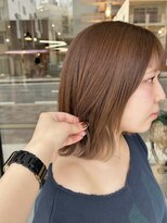 シーバイサイン(sea by Sign)&nbsp;イヤリングカラー/オレンジベージュ/ボブ