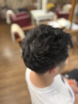 ルネッサンスヘアー ラファエロ(RAFFAELLO)&nbsp;ツイストパーマ×ツーブロックで爽やかに