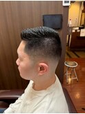 フェード/バーバースタイル/刈上げ/束感ショート/震災刈り