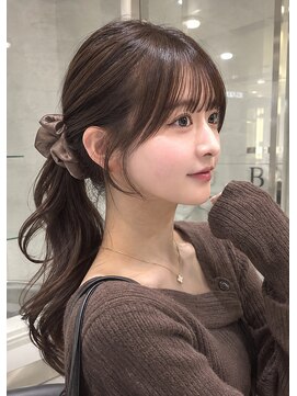 ベル 新宿(Belle) 大人ヘア　顔まわりカット　レイヤーカット　ベージュカラー新宿