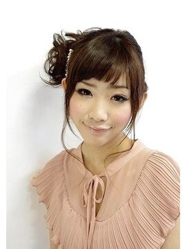 チップ タップ つつじヶ丘店(tip top) 編みこみサイドカール