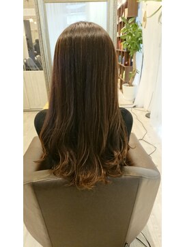 ウィービーパセリ atre川越店(WE BE PARSLEY) ハイライトヘアカラー【木村沙織】