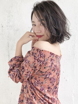 ルティア 池袋(Lutia) ダークグレージュカラー