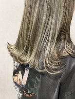 アンダーグラウンド(_ground) アッシュグレー