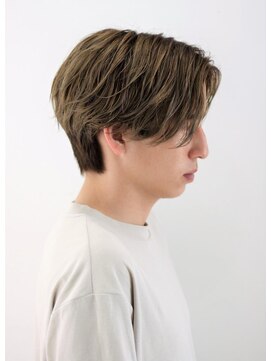 ノイセル 西本町(Noisyle) スーツ短髪ツーブロック束感モテる黒髪シークレットパーマ流行