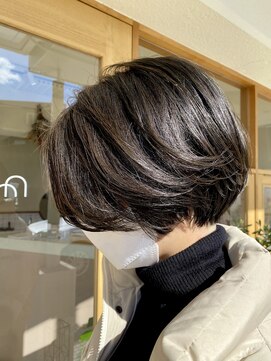 モカヘアー(mocha hair) ハンサムショート/伸ばしかけショート/ブルーブラック