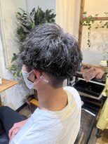 エヌ(n) アイロン風　スパイラルパーマ
