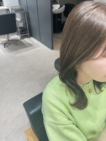 アメリ(ameri)&nbsp;【ameri 仲丸】デザインカラー×外はねミディ