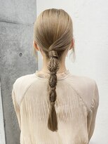 エフバイラブランシュ 大宮東口店(ef by La Blanche)&nbsp;箔付きタイトヘアアレンジ/大宮東口タイトヘアアレンジ