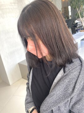 コード(Chord) 白髪ぼかしhighlight、大人女性レイヤースタイル［谷合