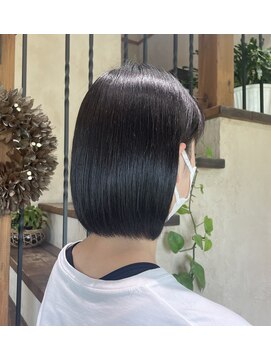 美容室 ホーム オアシス店(home) 切りっぱなしボブ