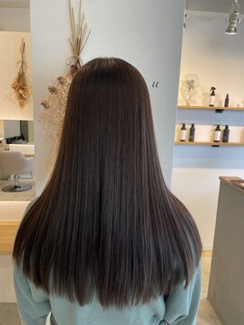 エム(emu) 髪質改善30代40代50代/似合わせ大人可愛い叶えます/ロング