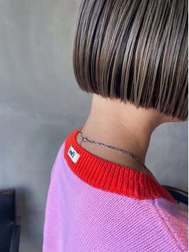 シーン(SINN.) 顎ラインボブ