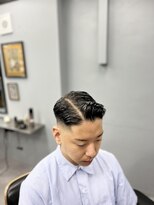 アイコン ブルー メンズ(I-CON #blue MEN'S)&nbsp;サイドパート×スキンフェード