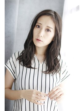 シュシュット(chouchoute) ミニウルフホワイトグレージュデジタルパーマチェリーブラウン47