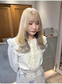 インナーアイスブルー　ホワイトベージュ　ブリーチ　横浜★