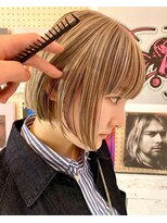 ルーム(Loom.)&nbsp;デザインカラーコントラストハイライト切りっぱなしロング