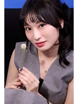 アンアタッシュ(UNE ATTACHE) Midnight Contrast ノワールな存在感に、 大人かわいいレイヤー