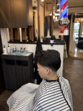 ジールアンドニコ(Zeal & nico.) フェードカット