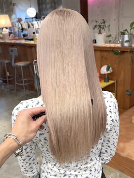 ヤーン(yarn.) ホワイトミルクティーベージュ【赤堀友哉】