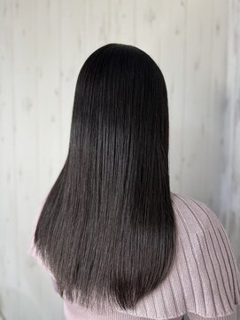 ライズトウキョウ 池袋店(Lise tokyo) ライトベージュ/髪質改善/縮毛矯正/池袋髪質改善/池袋縮毛矯正