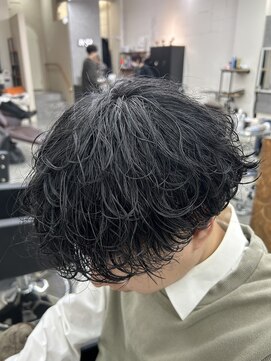 グロップ 町田(GLOP) ナチュラル質感メンズ波巻きパーマ