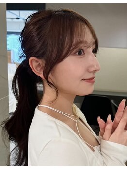 グレース(GRACE)の写真/【梅田茶屋町】巧みなカット技術で貴方の魅力が更にUP。輪郭に合わせてカットするから小顔魅せが叶う♪