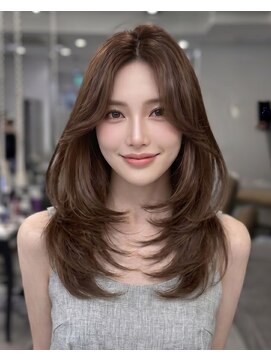 アミリー ひたち野うしく店(Amily) ハイライトバレイヤージュダブルカラーケアブリーチケアカラー