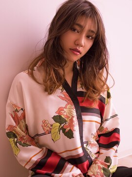 エレノア 梅田店(Eleanor) 20代30代◎小顔　無造作カール　ボブディ くびれセミディ 梅田