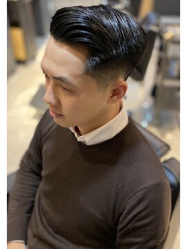 フランクスバーバー アンド ビアークラブ(FRANK'S BARBER and BEER CLUB) ワイルドアップバングかき上げサイドパートショート