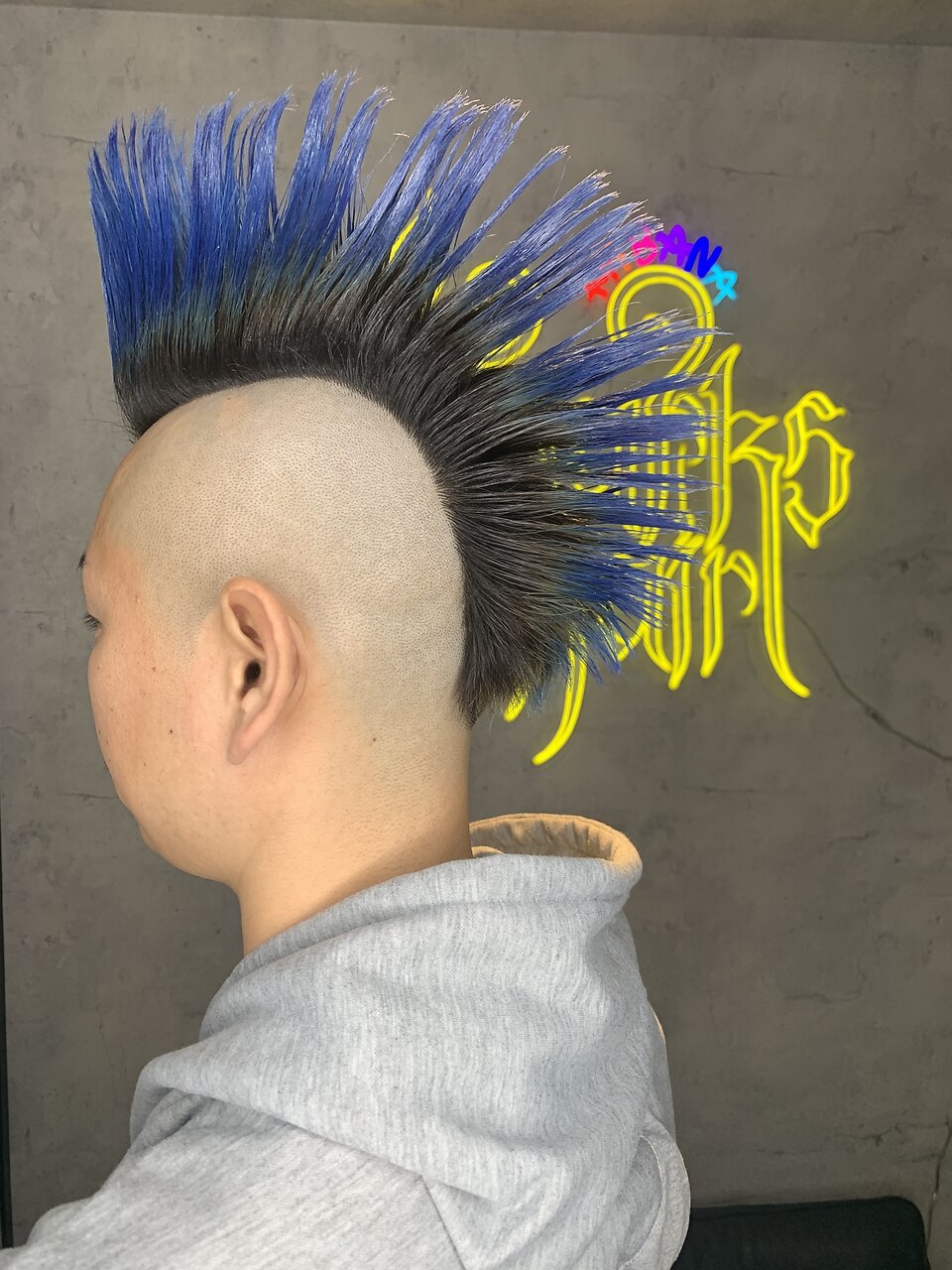 これぞ一宮ロックスタイル！！：L057151268｜スパークスヘア(Sparks