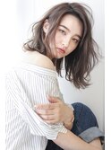 大人かわいいゆるふわ抜け感ミディ