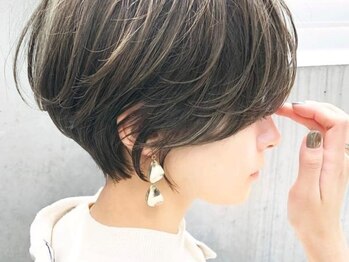 アロス ヘアー(Aross hair)の写真/おしゃれな「ショート＆ボブ」が叶う☆女性らしさと個性を引き出すショートが人気♪