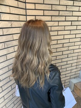 ラフ 難波店(LAFF) #黒髪#ボブルフ#ネビージュ#小顔#ワンレン