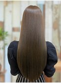 話題の髪質改善がカット付きで¥18500で出来て、このツヤ髪に!