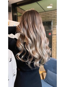 ラフ(LAFF) #黒髪#ボブルフ#ネビージュ#小顔#ワンレン