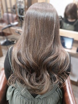 レリーヘアーデザイン(lelie hair design) sheercolor/フォギーベージュ