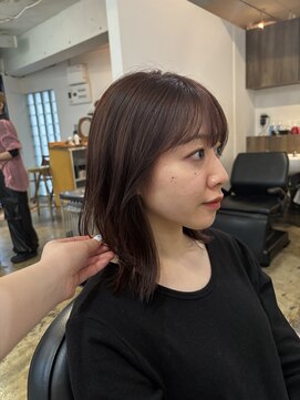 カウチ(Kauti) ミディアムボブ