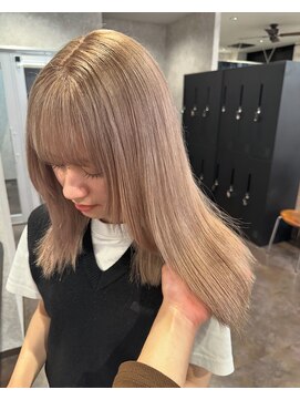 アイニー(inee) ミルクティーベージュ