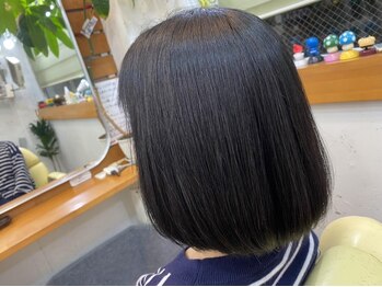 カットルームエヌ(N)の写真/自然な白髪染めで、若々しい印象に◎一人ひとりの髪質に合わせた施術で、自然な美しさを引き出します！