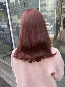 オグジュアリー 表参道(aux.) 《Akari》ピンクブラウン