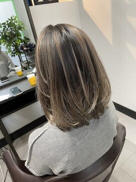 エレクシィ(ELEXY) ナチュラルカラーバレイヤージュ