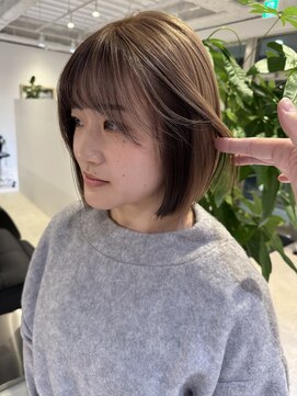 マルフェ 天王寺(marfe) ミルクティーベージュインナーダークブラウンぱっつんボブ