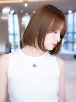 ケアリー プレナ海浜幕張(Carelly)&nbsp;デザインカラー/レイヤーカット/ウェットヘア/オリーブベージュ